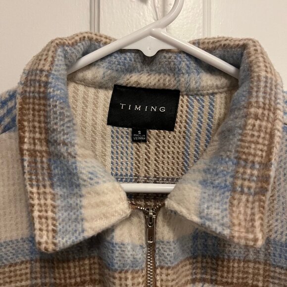 Timing Cropped Plaid Jacket, blue/tan size small - Picture 6 of 6
